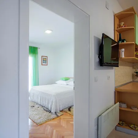 Eva View Apartment Split
