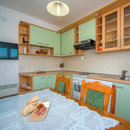شقة Eva View